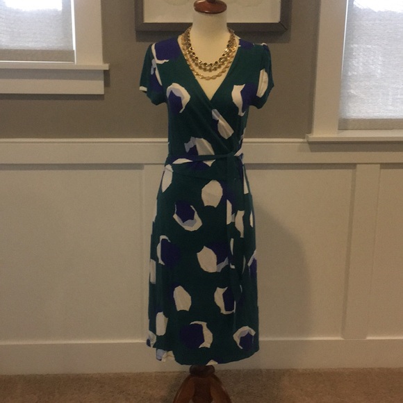 Boden Summer Wrap Dress - Picture 2 of 4